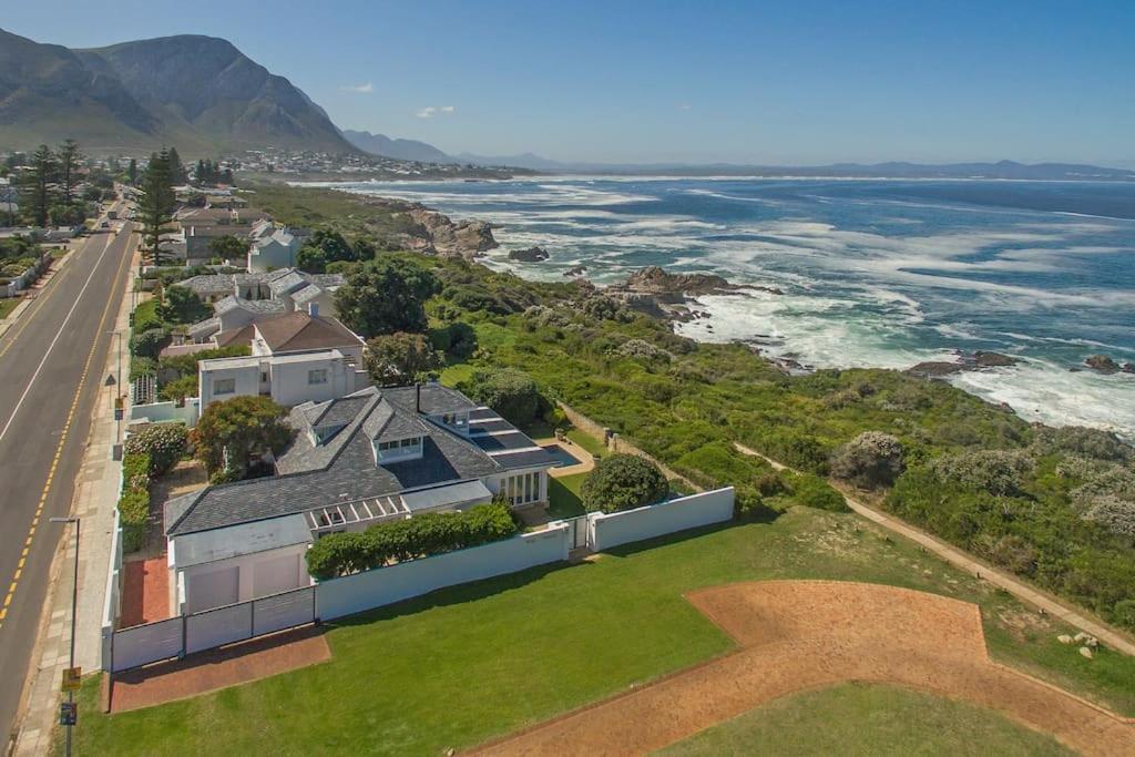 Wild Waters At Kraal Rock On The Cliffs In Hermanus Villa Dış mekan fotoğraf